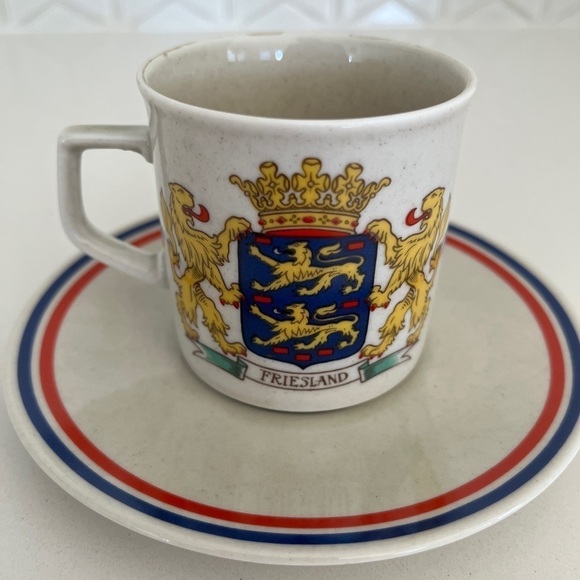 WINTERLING Marktleuthen Demitasse Cup Saucer Friesland Coat of Arms Netherlands - Picture 1 of 11